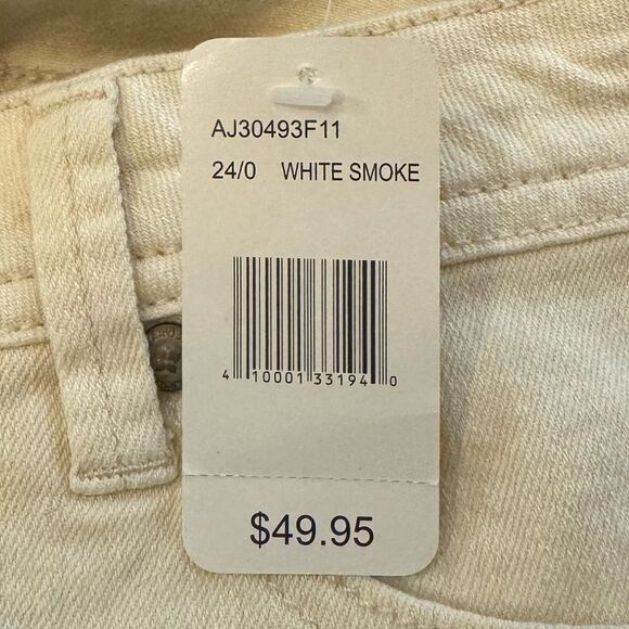 NWT Altar’d State White Shorts size 0 - Picture 5 of 5